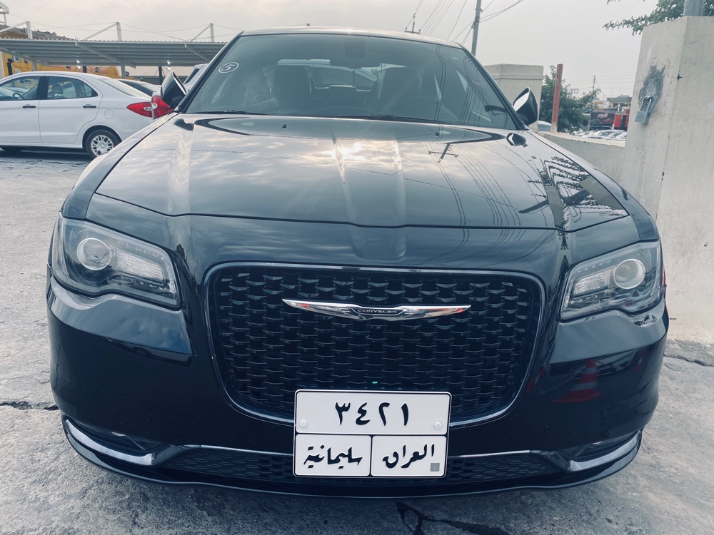 کرایسلەر 300